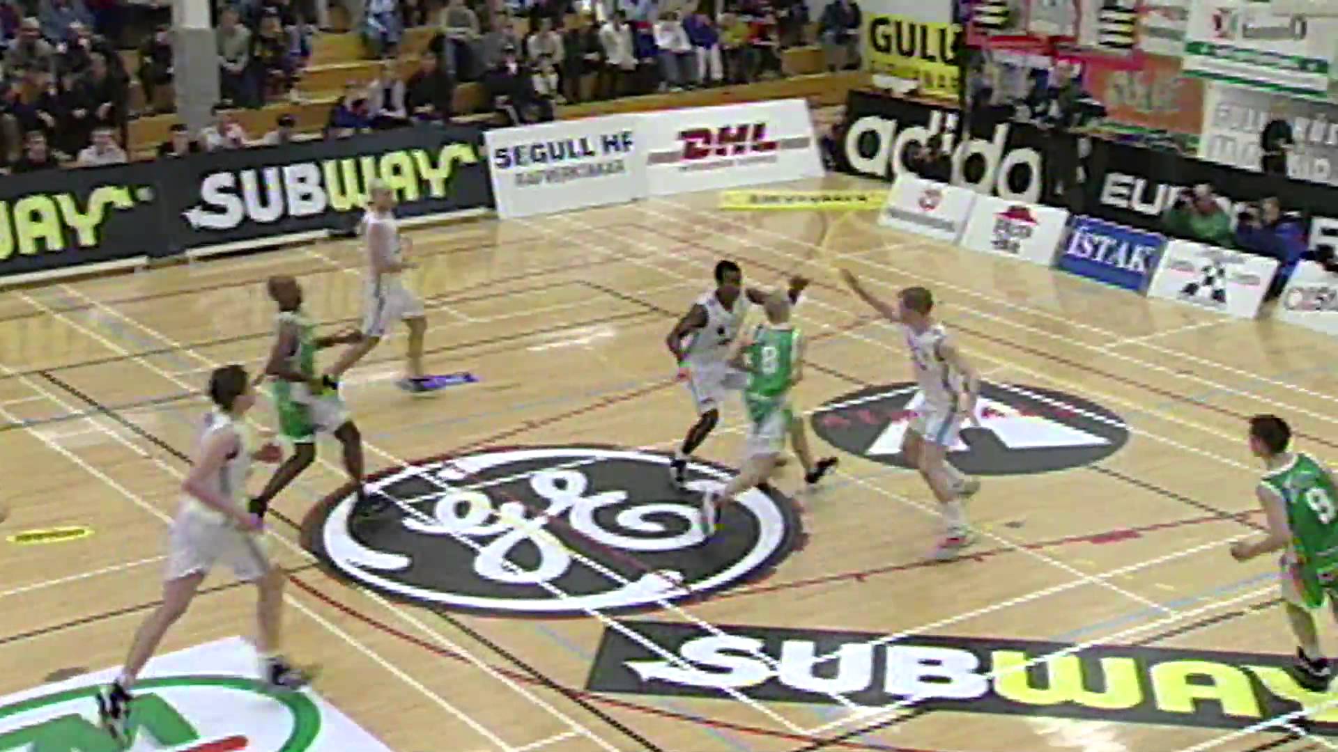 Garðar Örn Arnarson