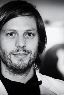 Felix Van Groeningen