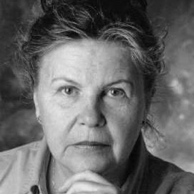 Guðrún Ásmundsdóttir