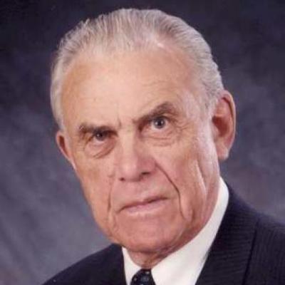 Steindór Hjörleifsson