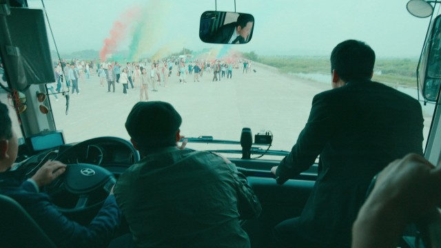 탈출, 이지러지다
