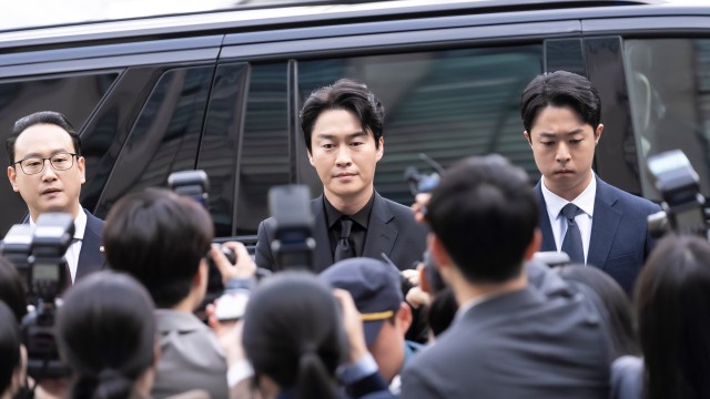 역시 인간들은 믿을게 못돼