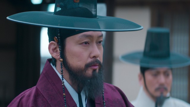 거울처럼 비치는 상흔