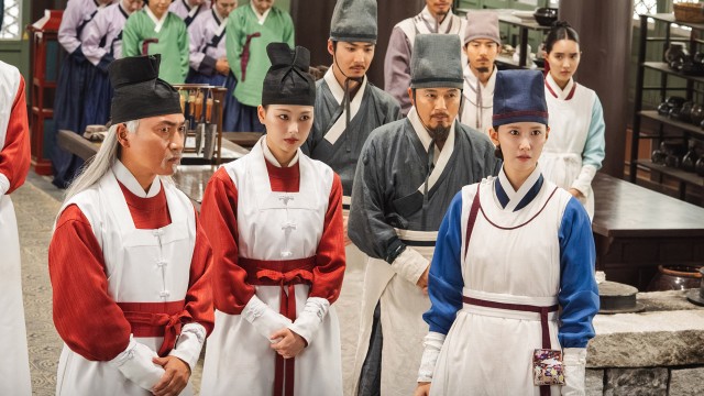 8회
