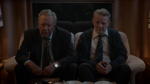 Í öfugum nærbuxum