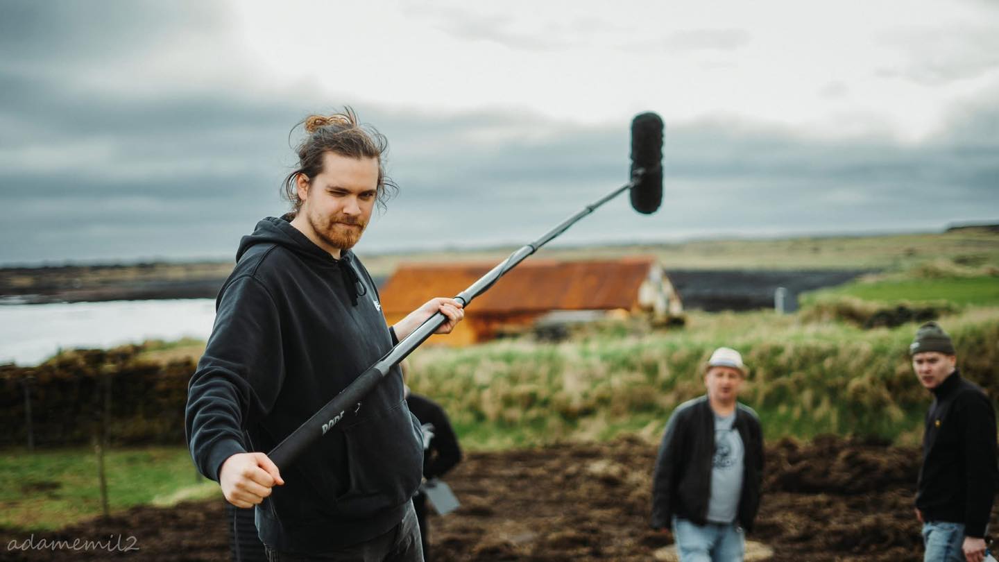 Bakarí, undirheimar og ótti – fyrsta kvikmynd Fjölnis í fullri lengd